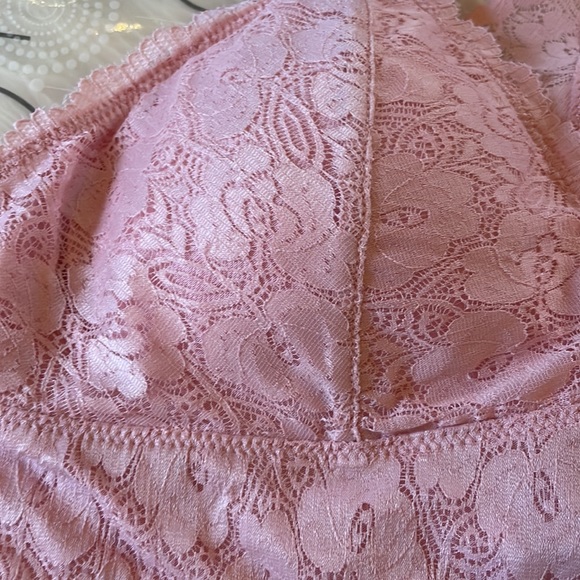Bralette Racerback Pink Stretchy Floral Lace in Pink - Picture 2 of 7